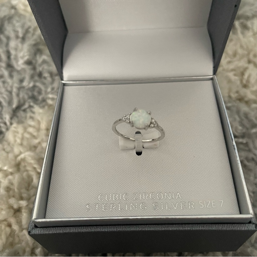 Sterling Silver Ring Size 7